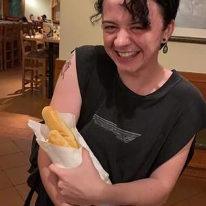 Meet your Posher, Jamison